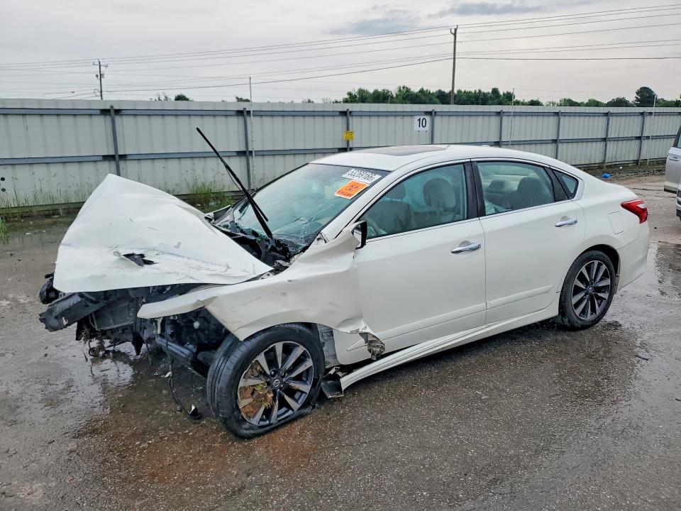 53269166 :رقم المزاد ، 1N4AL3AP2GC152028 vin ، 2016 Nissan Altima مزاد بيع