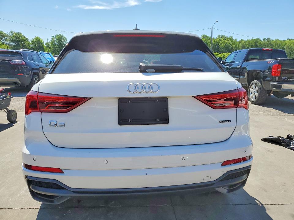 Продажа на аукционе авто 2020 Audi Q3, vin: WA1DECF38L1021676, номер лота: 52649486
