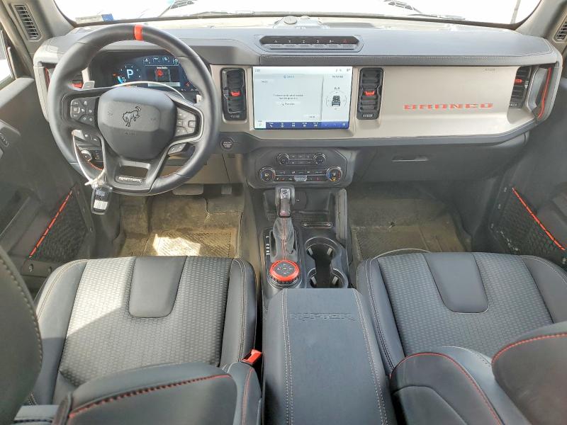 Продаж на аукціоні авто 2024 Ford Bronco, vin: 1FMEE0RR0RLA17817, номер лоту: 54492826