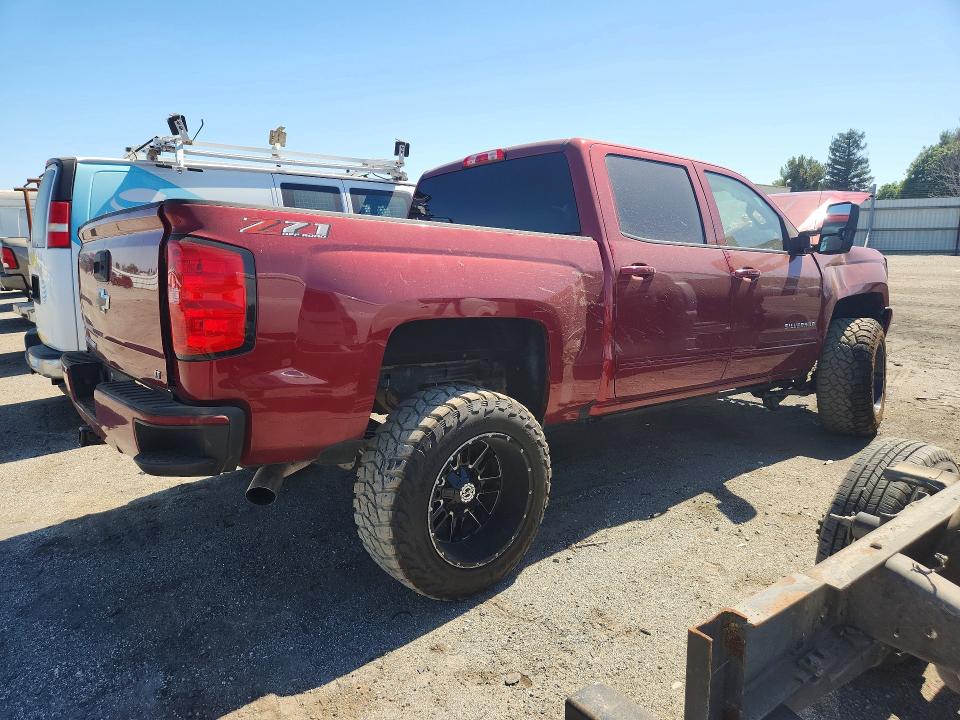 54491586 :رقم المزاد ، 3GCUKREC8JG331313 vin ، 2018 Chevrolet Silverado مزاد بيع