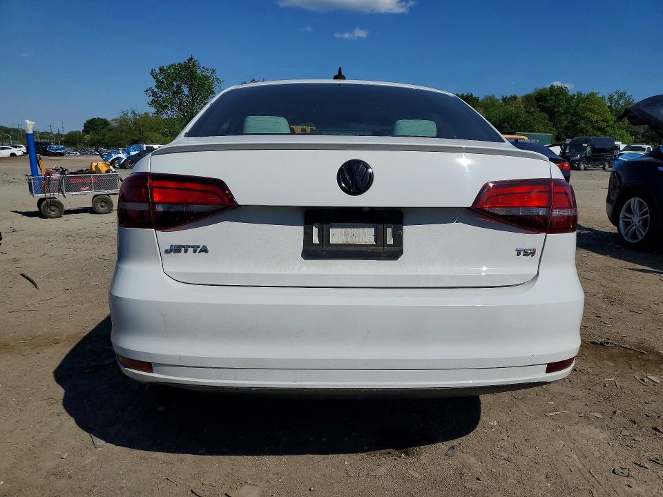 2016 Volkswagen Jetta მანქანა იყიდება აუქციონზე, vin: 3VWD17AJ9GM334210, აუქციონის ნომერი: 52334826