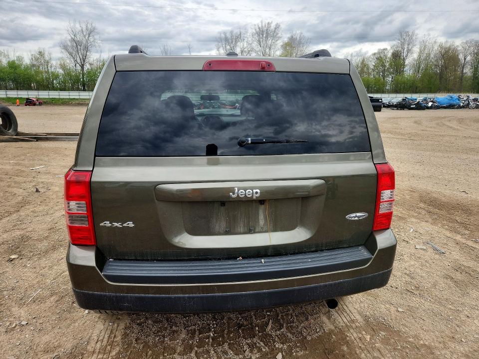 Aukcja sprzedaży 2015 Jeep Patriot, vin: 1C4NJRFB7FD270828, numer aukcji: 52502456