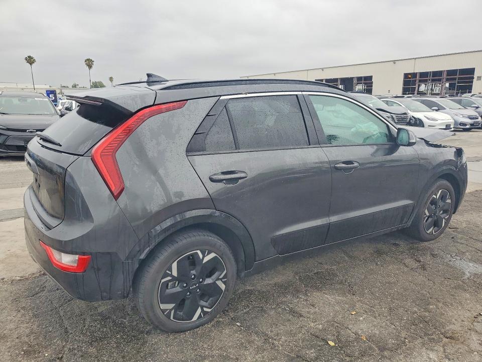 2023 Kia Niro მანქანა იყიდება აუქციონზე, vin: KNDCR3L16P5037219, აუქციონის ნომერი: 53447946