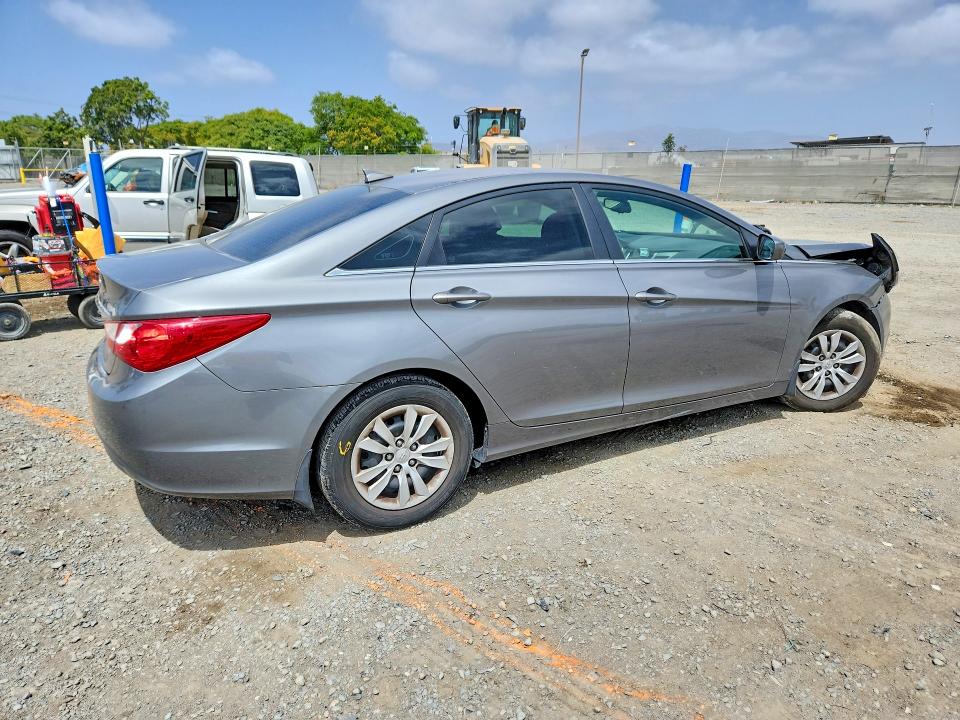 2013 Hyundai Sonata მანქანა იყიდება აუქციონზე, vin: 5NPEB4AC2DH598536, აუქციონის ნომერი: 53620836