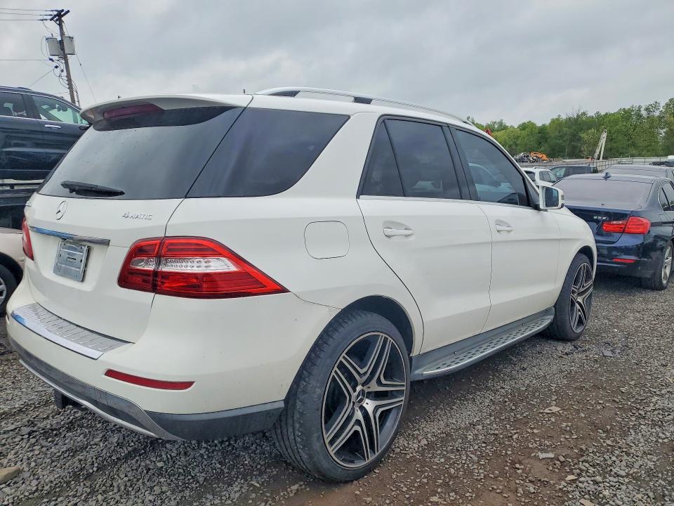 Aukcja sprzedaży 2015 Mercedes-benz Ml, vin: 4JGDA5HB8FA518390, numer aukcji: 52652246