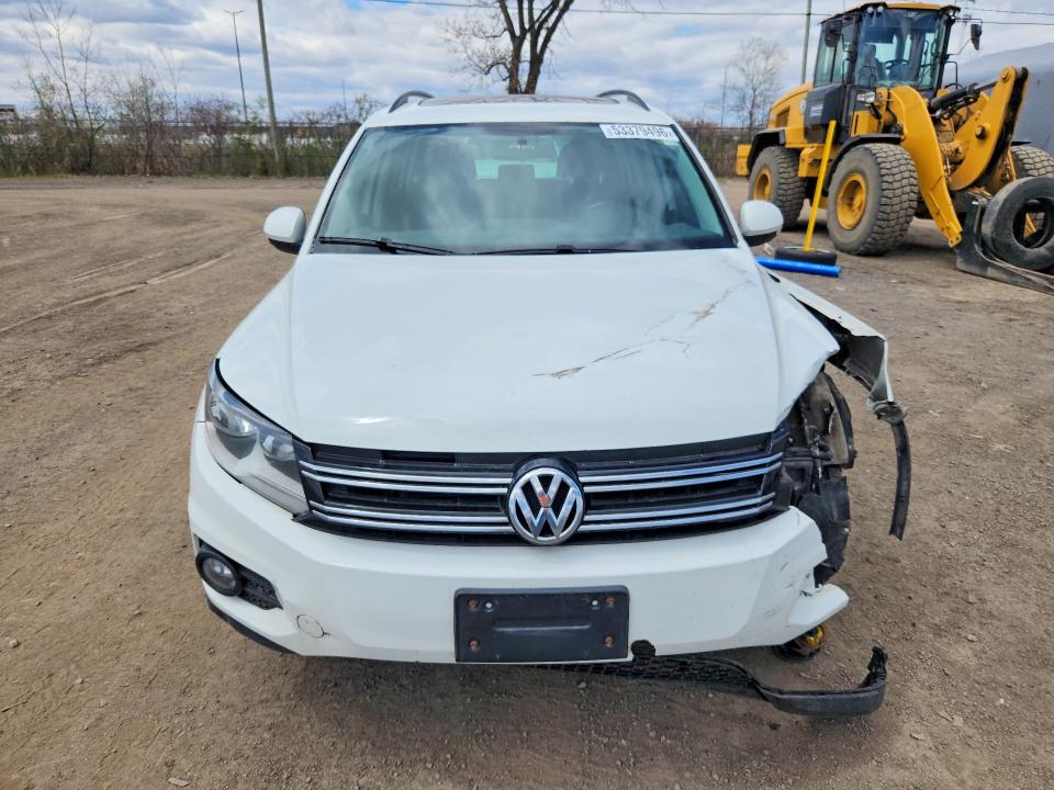 2015 Volkswagen Tiguan მანქანა იყიდება აუქციონზე, vin: WVGJV7AX2FW608811, აუქციონის ნომერი: 53379496