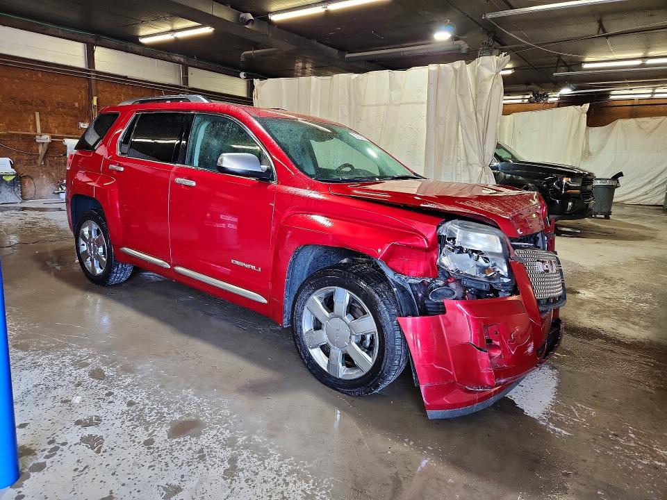52769186 :رقم المزاد ، 2GKFLZE31F6256872 vin ، 2015 Gmc Terrain مزاد بيع