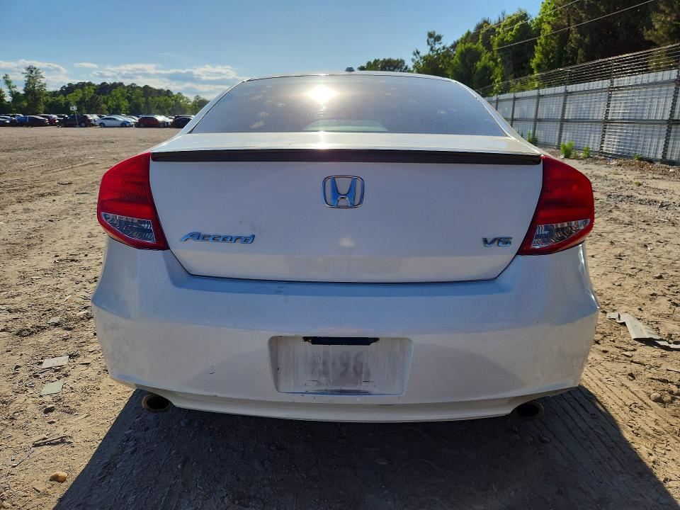 53054986 :رقم المزاد ، 1HGCS2B8XBA008787 vin ، 2011 Honda Accord مزاد بيع
