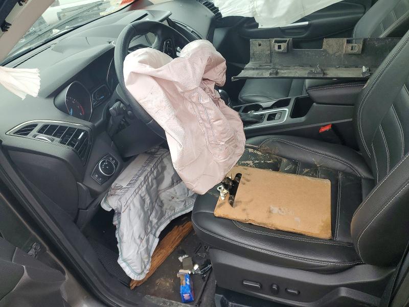 54250596 :رقم المزاد ، 1FMCU9JD4HUB52550 vin ، 2017 Ford Escape مزاد بيع