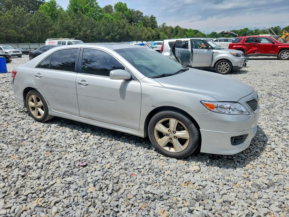 52523636 :رقم المزاد ، 4T1BF3EK1BU629986 vin ، 2011 Toyota Camry مزاد بيع