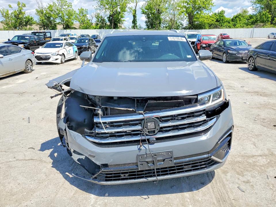 Продажа на аукционе авто 2021 Volkswagen Atlas Cross Sport, vin: 1V2FE2CA8MC201899, номер лота: 51819636