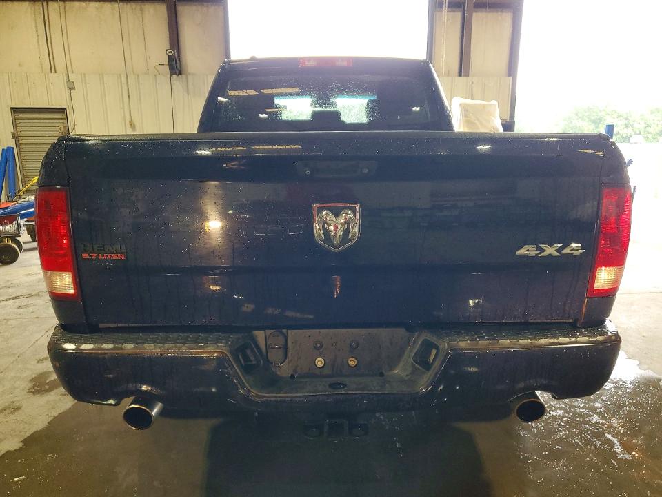 54628716 :رقم المزاد ، 1C6RR7FT4FS601200 vin ، 2015 Ram 1500 مزاد بيع