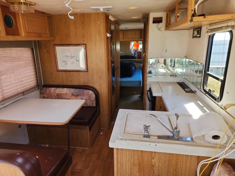 Aukcja sprzedaży 1999 Chev Recreational Vehicle (rv), vin: 1GBLP37J0X3305424, numer aukcji: 53492026