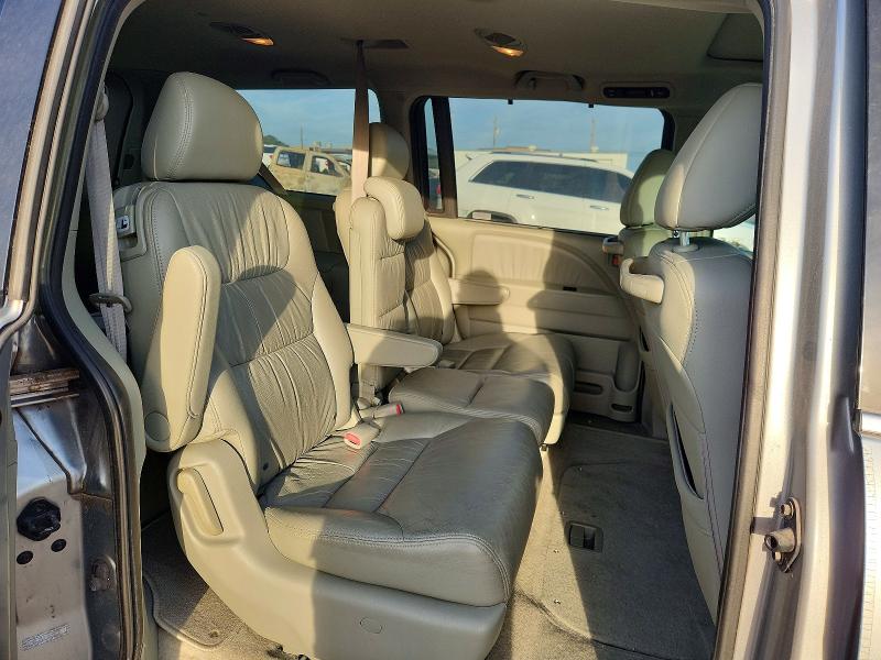 52589556 :رقم المزاد ، 5FNRL38688B003587 vin ، 2008 Honda Odyssey مزاد بيع