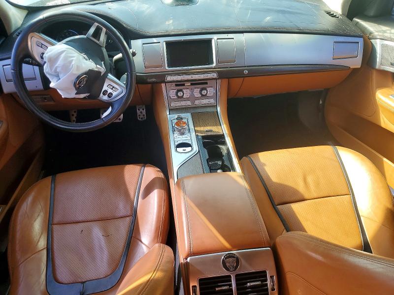 52268746 :رقم المزاد ، SAJWA0F71F8U55835 vin ، 2015 Jaguar Xf مزاد بيع