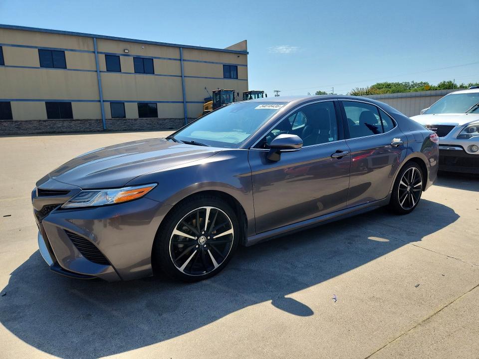 54018436 :رقم المزاد ، 4T1K61AKXLU987633 vin ، 2020 Toyota Camry مزاد بيع