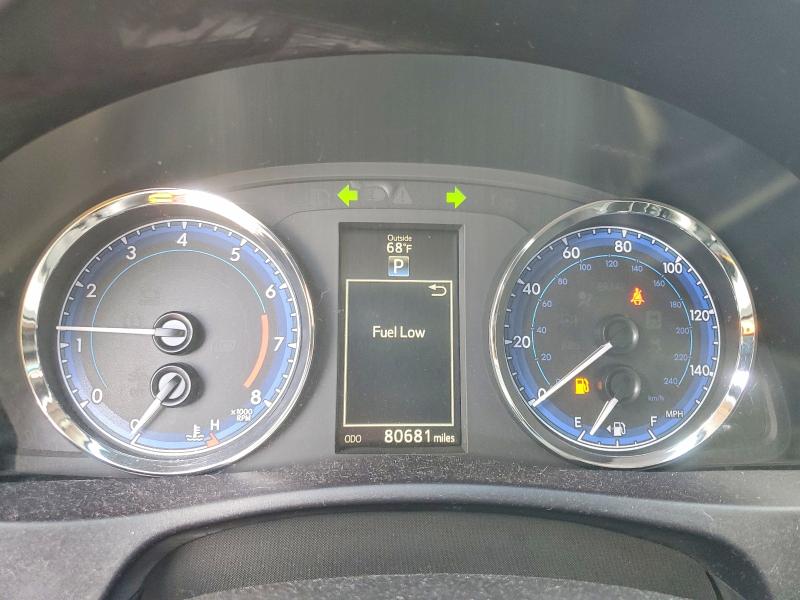 2018 Toyota Corolla მანქანა იყიდება აუქციონზე, vin: 5YFBURHE0JP843057, აუქციონის ნომერი: 54682156