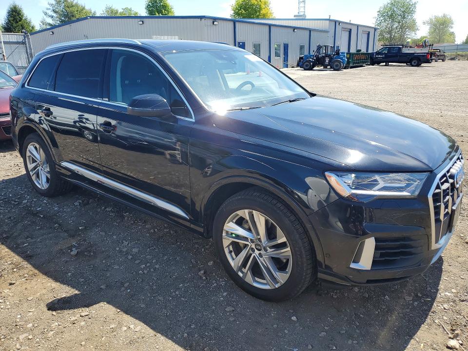 51642026 :رقم المزاد ، WA1LXAF75MD013614 vin ، 2021 Audi Q7 مزاد بيع