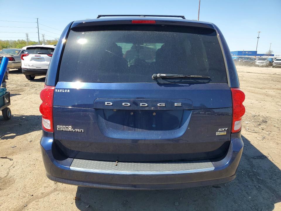 2017 Dodge Grand Caravan მანქანა იყიდება აუქციონზე, vin: 2C4RDGCG8HR604135, აუქციონის ნომერი: 52449776