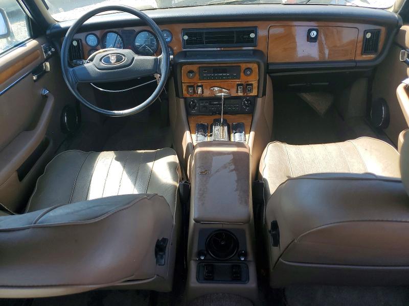 53298786 :رقم المزاد ، SAJAV1345HC464973 vin ، 1987 Jaguar Xj6 مزاد بيع