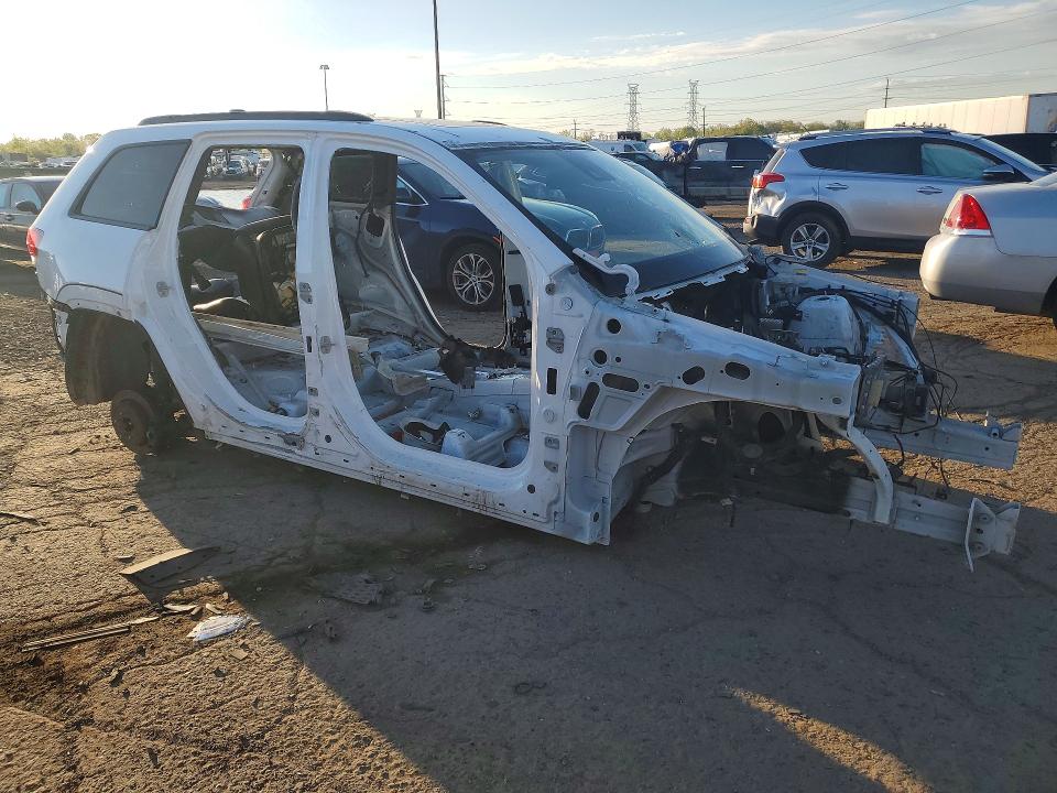 52692716 :رقم المزاد ، 1C4RJFBT7LC358715 vin ، 2020 Jeep Grand Cherokee Limit مزاد بيع