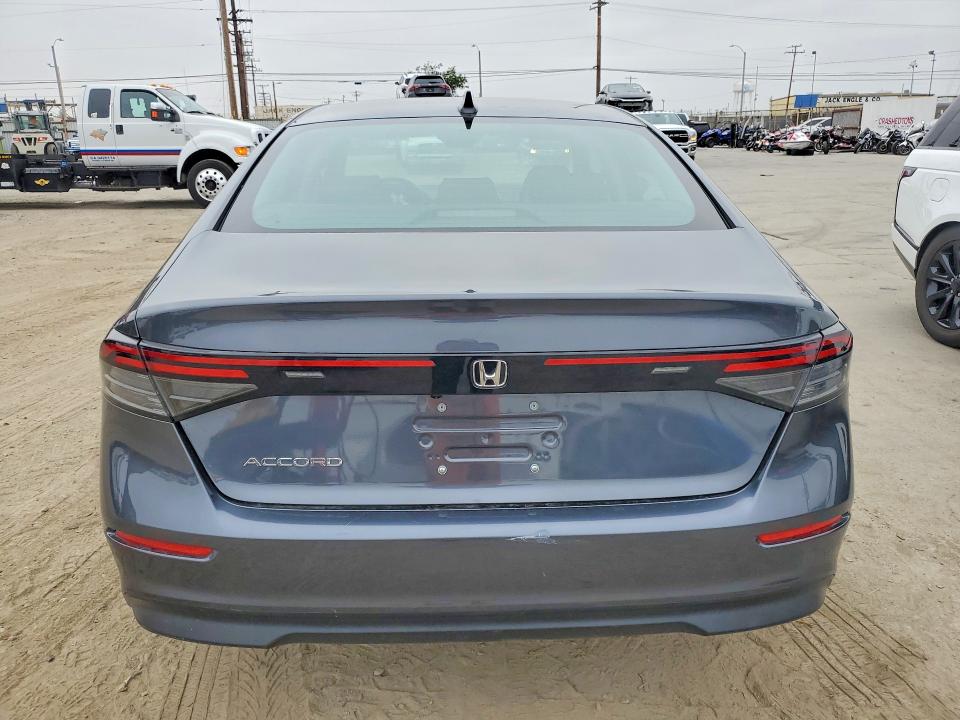 53048146 :رقم المزاد ، 1HGCY1F28RA066888 vin ، 2024 Honda Accord مزاد بيع