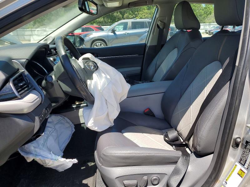 53369796 :رقم المزاد ، 4T1B11HK3KU709160 vin ، 2019 Toyota Camry مزاد بيع