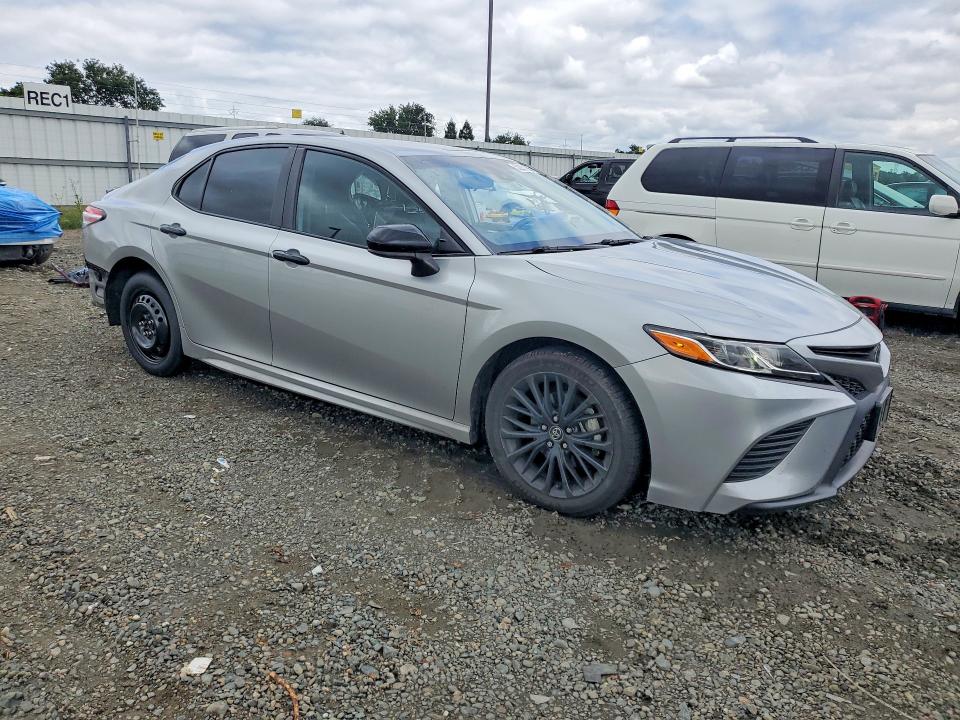 Продажа на аукционе авто 2020 Toyota Camry, vin: 4T1G11AK1LU351476, номер лота: 52231296