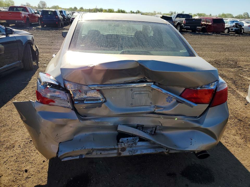 53570226 :رقم المزاد ، 1HGCR2F37FA205027 vin ، 2015 Honda Accord مزاد بيع