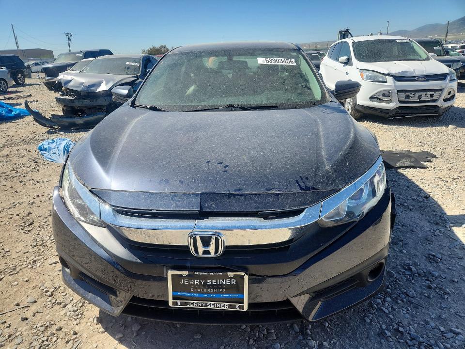 53903456 :رقم المزاد ، JHMFC1F73JX028250 vin ، 2018 Honda Civic مزاد بيع