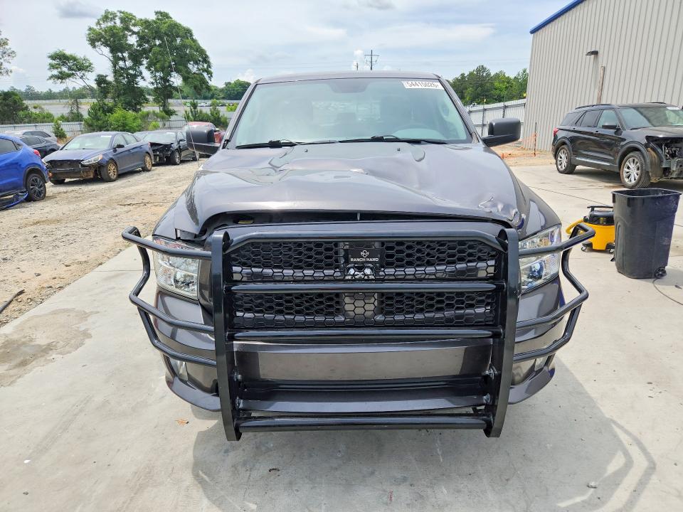 54415026 :رقم المزاد ، 1C6RR6FTXJS193529 vin ، 2018 Ram 1500 مزاد بيع
