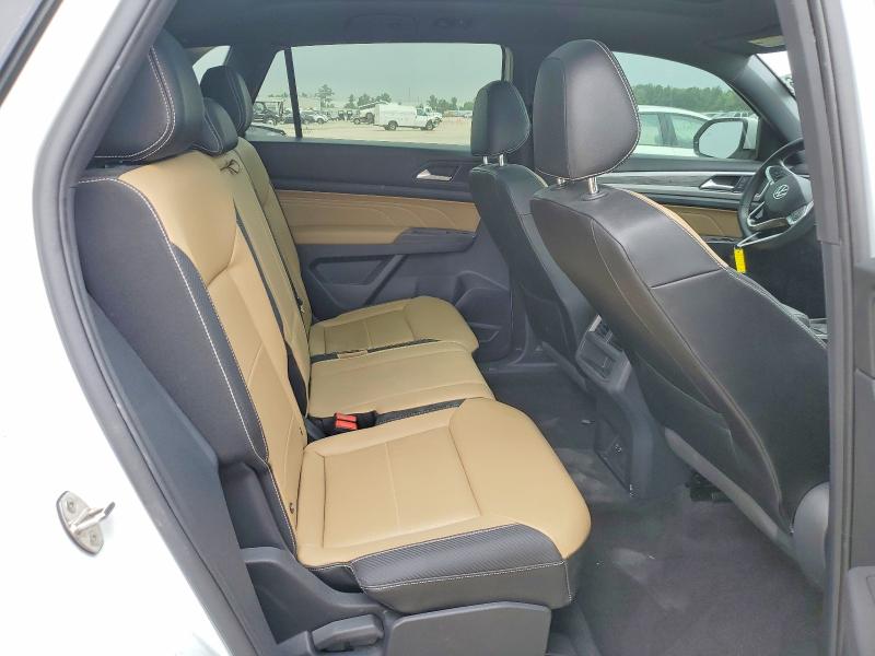 52742686 :رقم المزاد ، 1V2JE2CA0MC238567 vin ، 2021 Volkswagen Atlas Cross Sport مزاد بيع