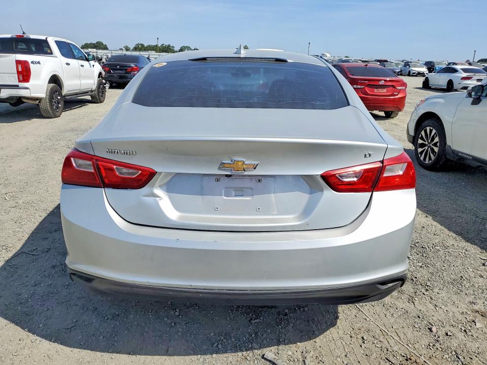 Продаж на аукціоні авто 2018 Chevrolet Malibu, vin: 1G1ZD5ST8JF151577, номер лоту: 51646606