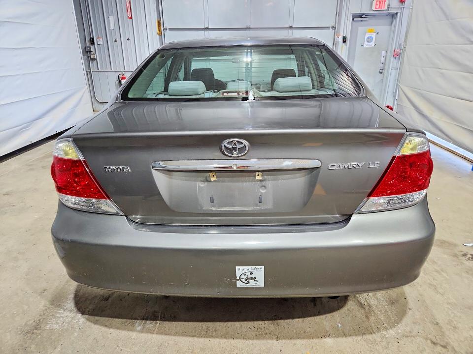 Продажа на аукционе авто 2005 Toyota Camry, vin: 4T1BE32K55U983361, номер лота: 52803866