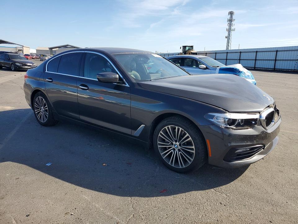 Продаж на аукціоні авто 2018 Bmw 540, vin: WBAJE5C58JWA95903, номер лоту: 53376476