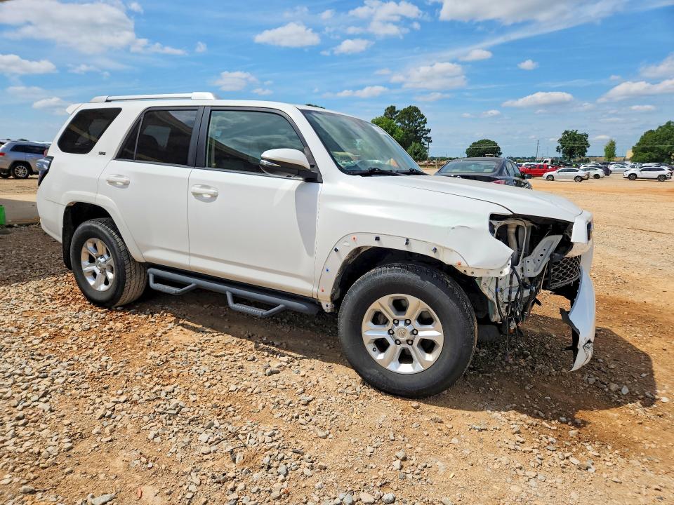 Продажа на аукционе авто 2017 Toyota 4runner, vin: JTEZU5JR2H5151843, номер лота: 52892006