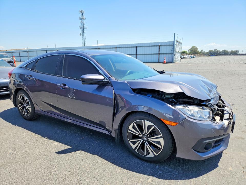 Продажа на аукционе авто 2017 Honda Civic, vin: 2HGFC1F38HH633136, номер лота: 54860296