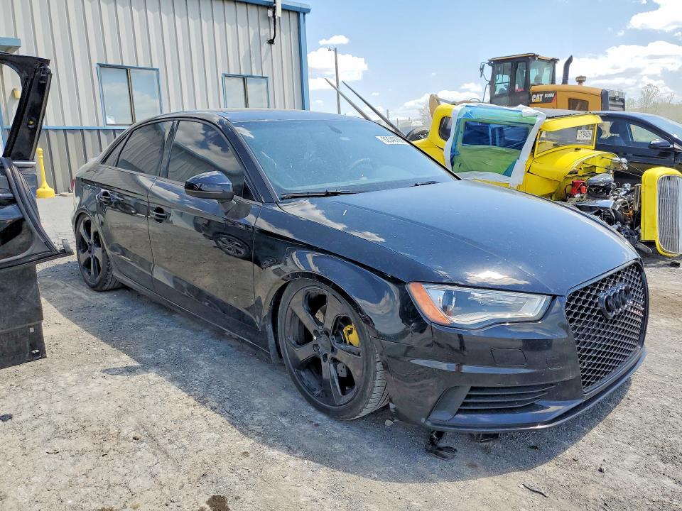 Продажа на аукционе авто 2015 Audi A3, vin: WAUACGFFXF1011149, номер лота: 52549706