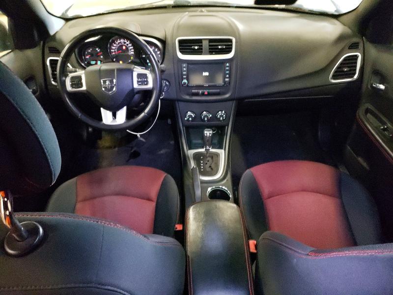 52542996 :رقم المزاد ، 1B3BD1FG5BN586435 vin ، 2011 Dodge Avenger مزاد بيع