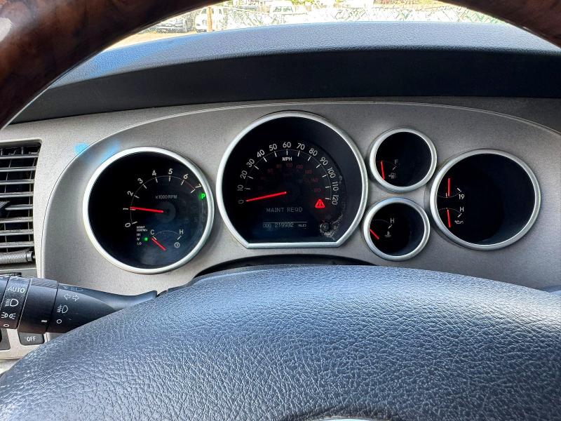 2010 Toyota Sequoia მანქანა იყიდება აუქციონზე, vin: 5TDDY5G18AS033686, აუქციონის ნომერი: 54534126
