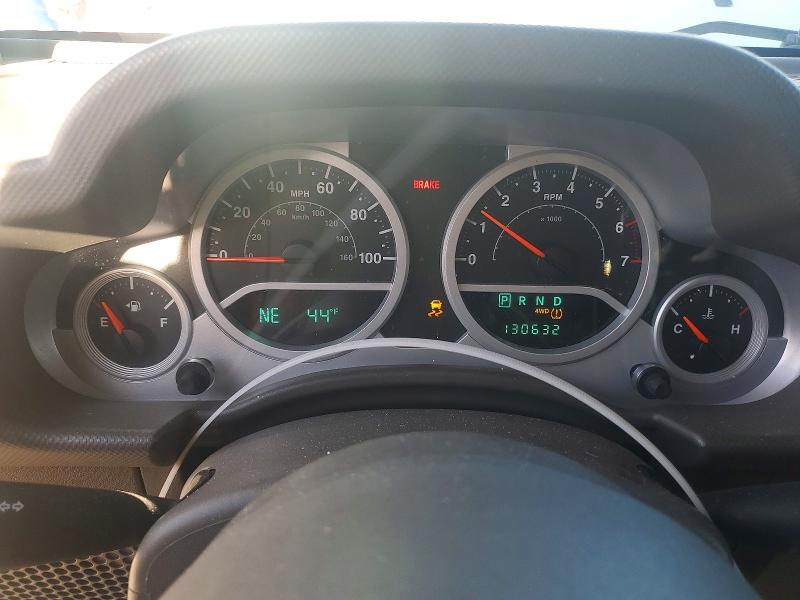 54589026 :رقم المزاد ، 1J4BA5H13AL214300 vin ، 2010 Jeep Wrangler Unlimited مزاد بيع