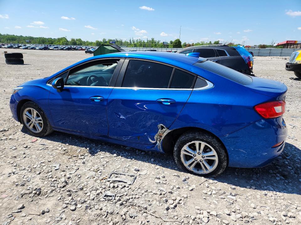 2018 Chevrolet Cruze მანქანა იყიდება აუქციონზე, vin: 1G1BE5SM9J7246375, აუქციონის ნომერი: 52191066
