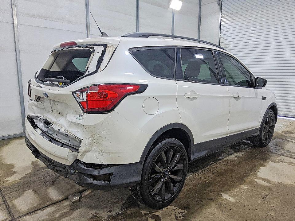 Продаж на аукціоні авто 2019 Ford Escape, vin: 1FMCU0GD4KUC20775, номер лоту: 54291726