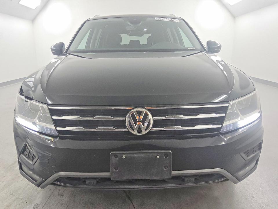 Продажа на аукционе авто 2020 Volkswagen Tiguan, vin: 3VV3B7AX2LM108036, номер лота: 52068416