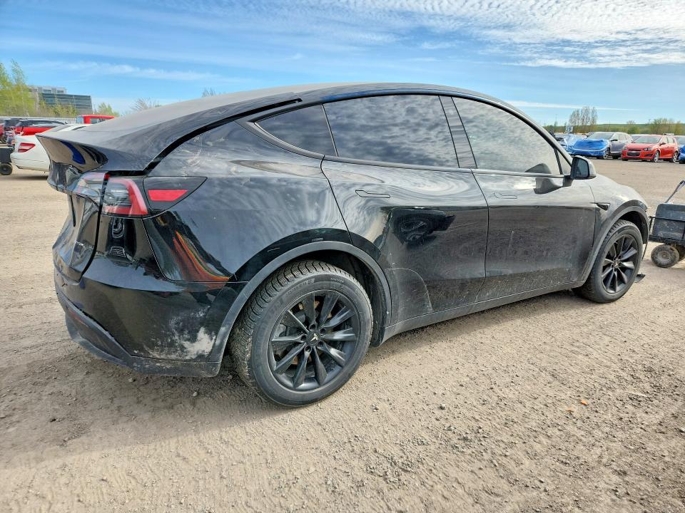 2023 Tesla Model Y მანქანა იყიდება აუქციონზე, vin: 7SAYGAEE9PF758233, აუქციონის ნომერი: 53416916