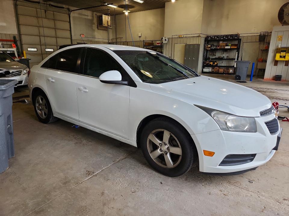 51913546 :رقم المزاد ، 1G1PC5SB5E7358901 vin ، 2014 Chevrolet Cruze مزاد بيع