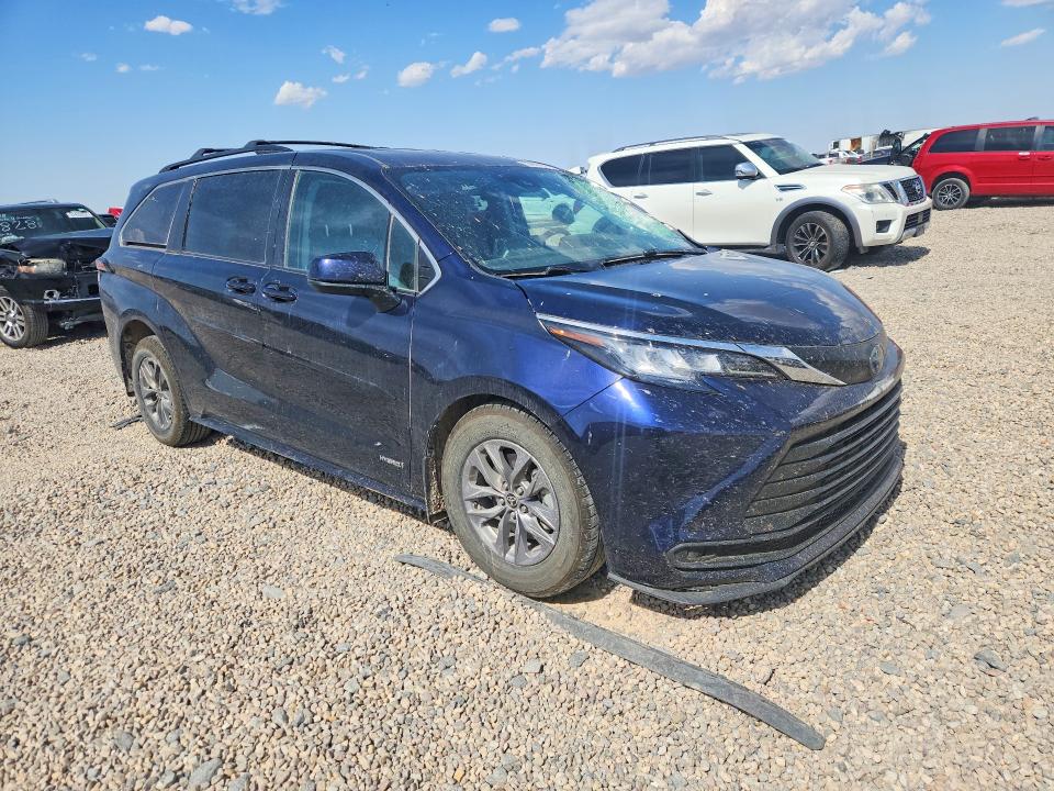 2021 Toyota Sienna მანქანა იყიდება აუქციონზე, vin: 5TDKRKEC1MS061955, აუქციონის ნომერი: 53267476