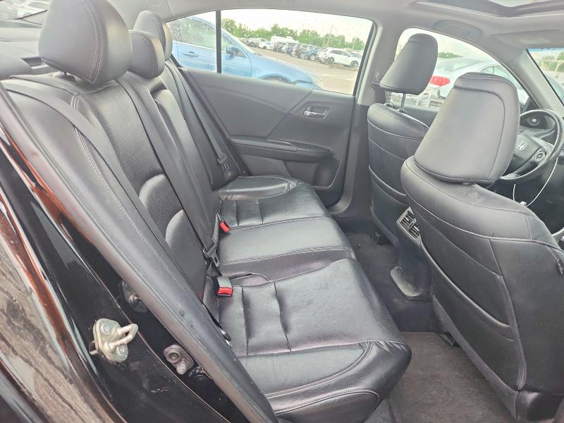 53944006 :رقم المزاد ، 1HGCR2F88FA044151 vin ، 2015 Honda Accord مزاد بيع