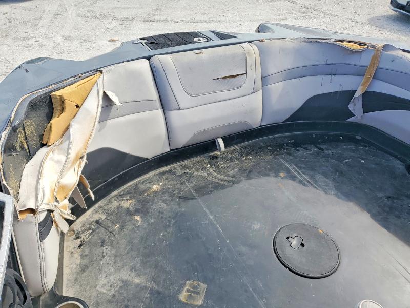 55147406 :رقم المزاد ، MB2L2324L617 vin ، 2017 Malibu Mb2 مزاد بيع