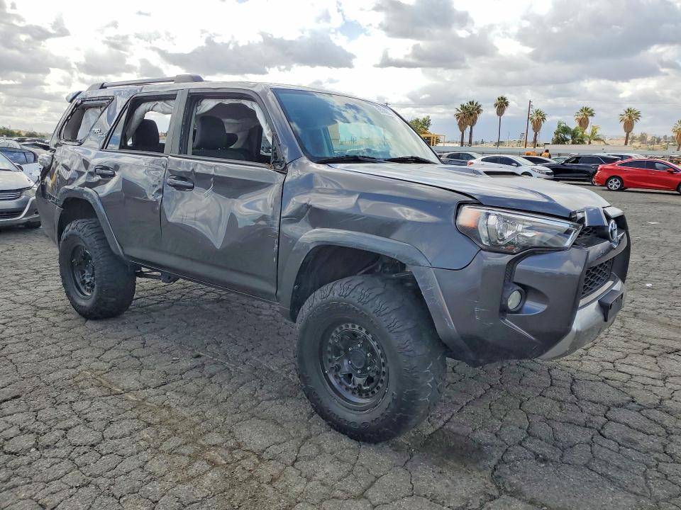 2019 Toyota 4runner მანქანა იყიდება აუქციონზე, vin: JTEBU5JR7K5709422, აუქციონის ნომერი: 55142206
